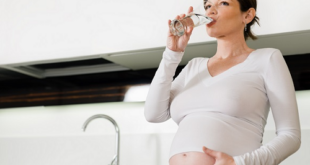Mẹ bầu nên kiêng ăn uống đồ lạnh vì ảnh hưởng không tốt đến quá trình phát triển của thai nhi