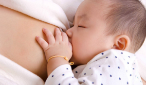 Phản ứng sinh kháng thể mạnh trong máu và sữa mẹ sau liều vaccine thứ 2 gấp cả trăm lần so với trước khi tiêm 